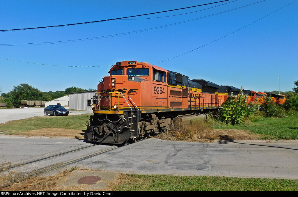 BNSF 9264